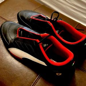 Puma Scuderia Ferraris 9.5